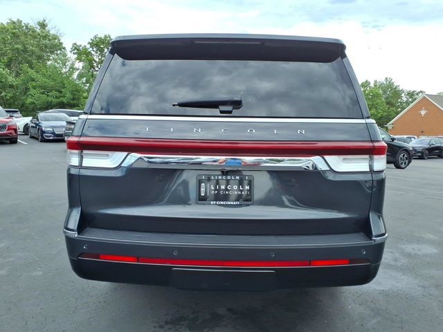 Used 2022 Lincoln Navigator L Reserve AWD/4WD image 6