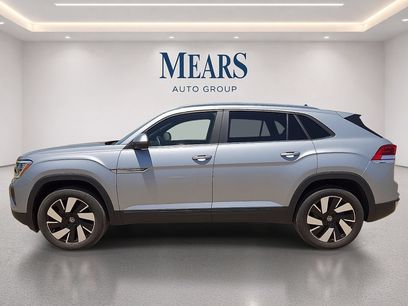 Used 2024 Volkswagen Atlas Cross Sport SE