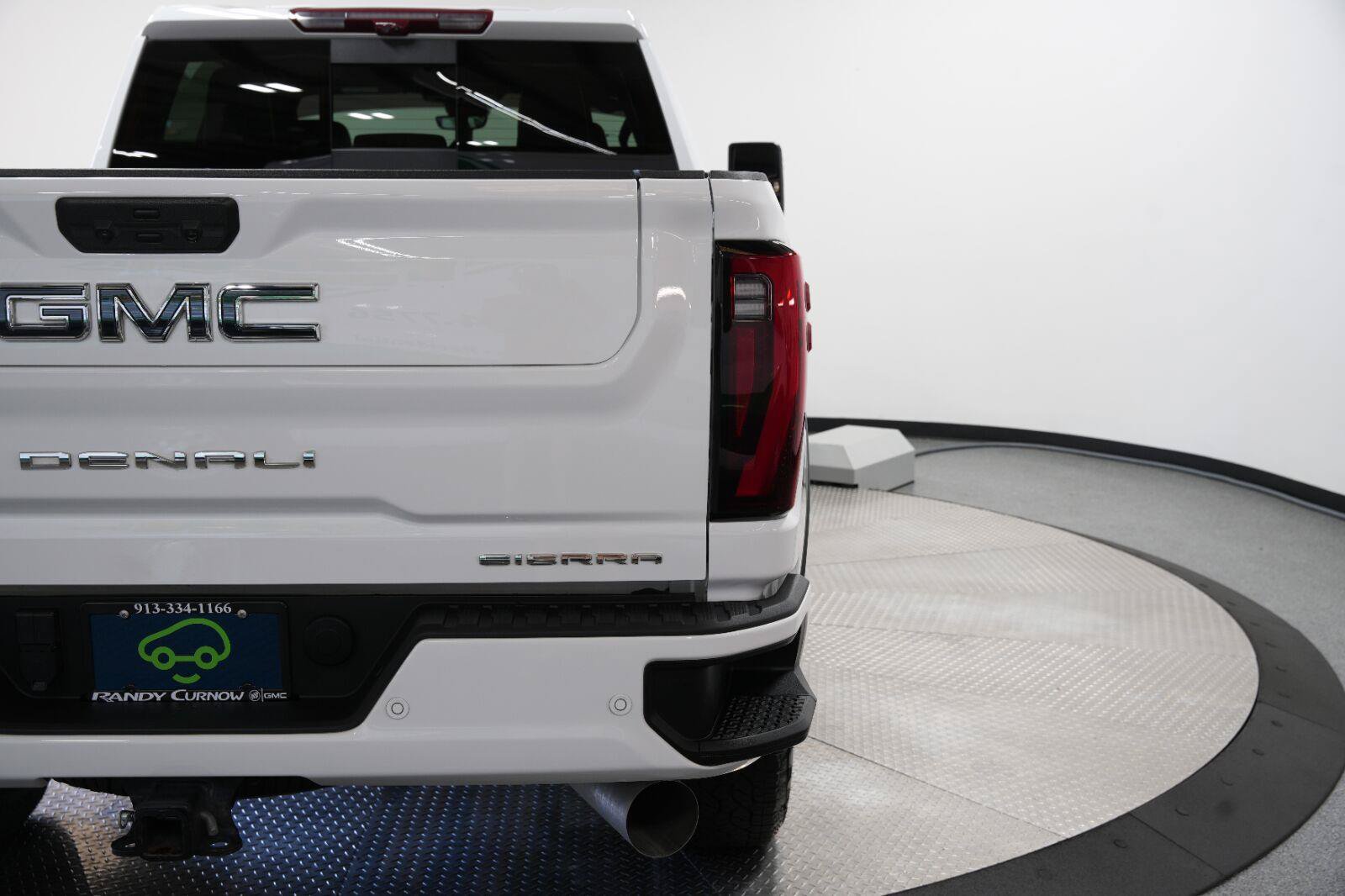 Used 2024 GMC Sierra 2500 Denali Ultimate AWD/4WD image 34