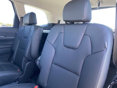 New 2025 Kia Telluride S image 27