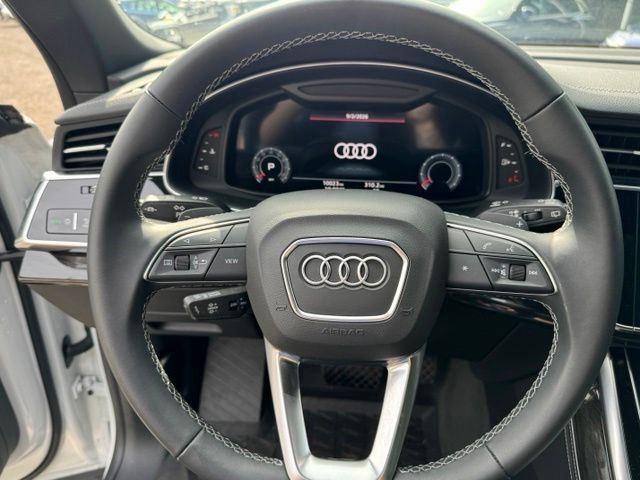 Used 2026 Audi Q8 Premium Plus AWD/4WD image 17