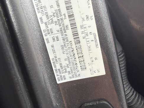 Certified 2022 Ford F150 Lariat w/ Equipment Group 502A High AWD/4WD image 34