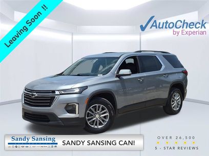 Used 2023 Chevrolet Traverse LT