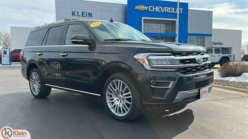 Used 2024 Ford Expedition Limited AWD/4WD image 1