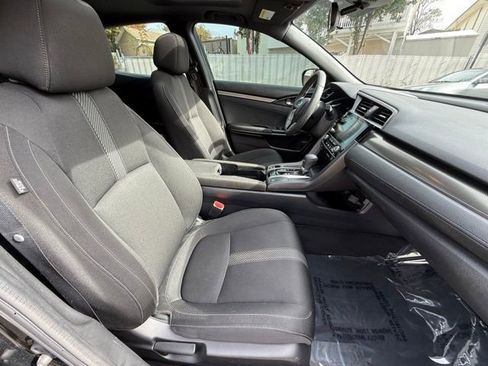 Used 2019 Honda Civic EX image 30