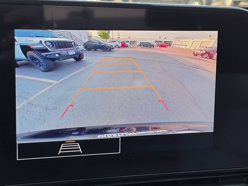 Used 2026 Chevrolet Trax LS FWD image 24