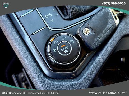 Used 2020 Volkswagen Tiguan SE w/ Panoramic Sunroof Package AWD/4WD image 27