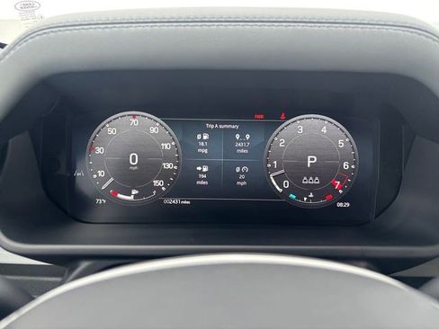New 2026 Land Rover Defender 110 X-Dynamic SE AWD/4WD image 16