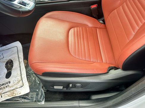 Certified 2024 Kia Sportage SX FWD image 20