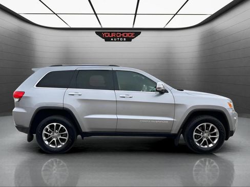 Used 2015 Jeep Grand Cherokee Limited w/ Trailer Tow Group IV image 5