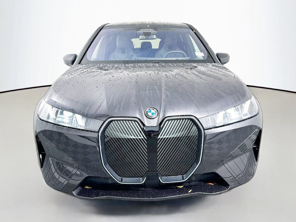 Used 2026 BMW iX xDrive60 AWD/4WD image 2