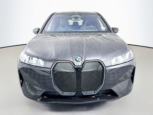 Used 2026 BMW iX xDrive60 image 2