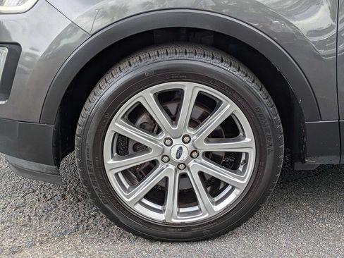 Used 2017 Ford Explorer Limited AWD/4WD image 12