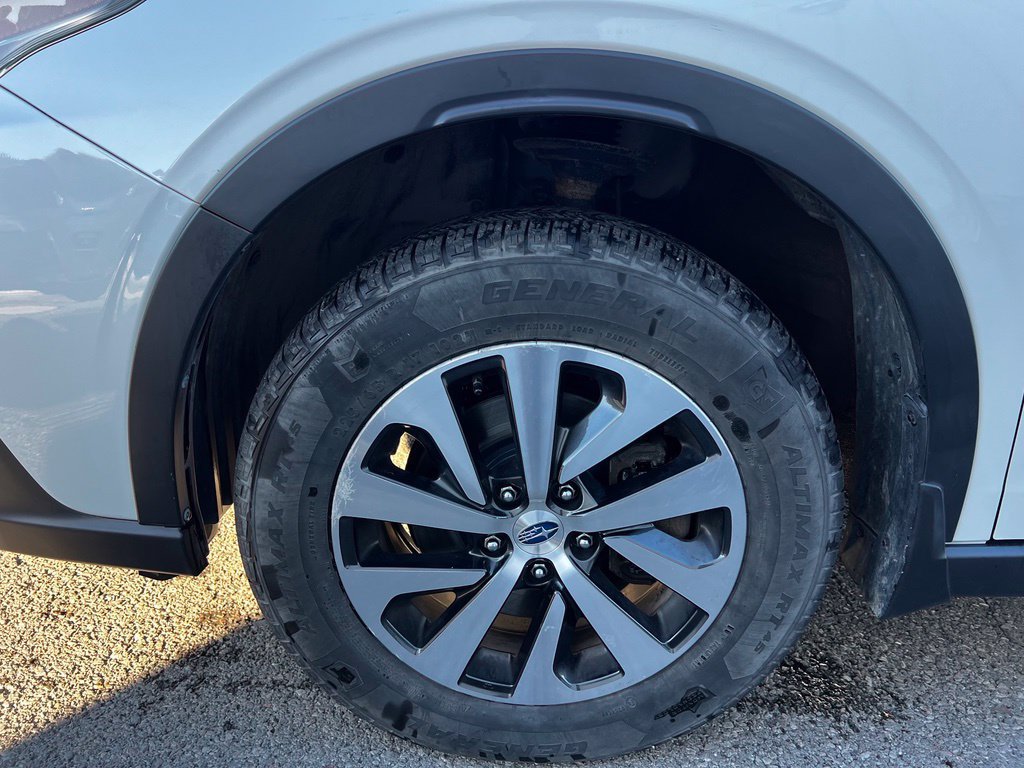 Used 2020 Subaru Outback Premium AWD/4WD image 10