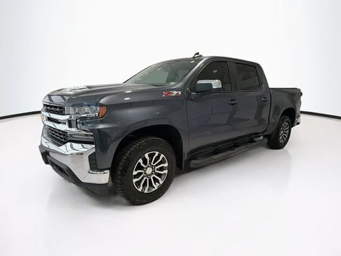 Certified 2019 Chevrolet Silverado 1500 LT w/ All-Star Edition AWD/4WD image 3