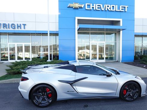 Used 2023 Chevrolet Corvette Z06 w/ Stealth Interior Trim Package image 2