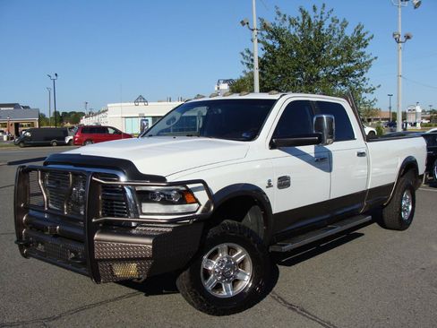 Used 2011 RAM 2500 Longhorn AWD/4WD image 3