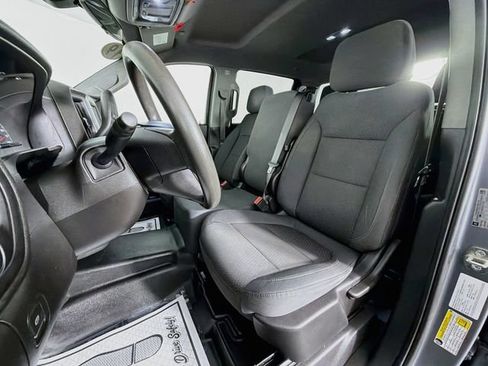 Used 2019 GMC Sierra 1500 4x4 Crew Cab w/ Convenience Package image 19