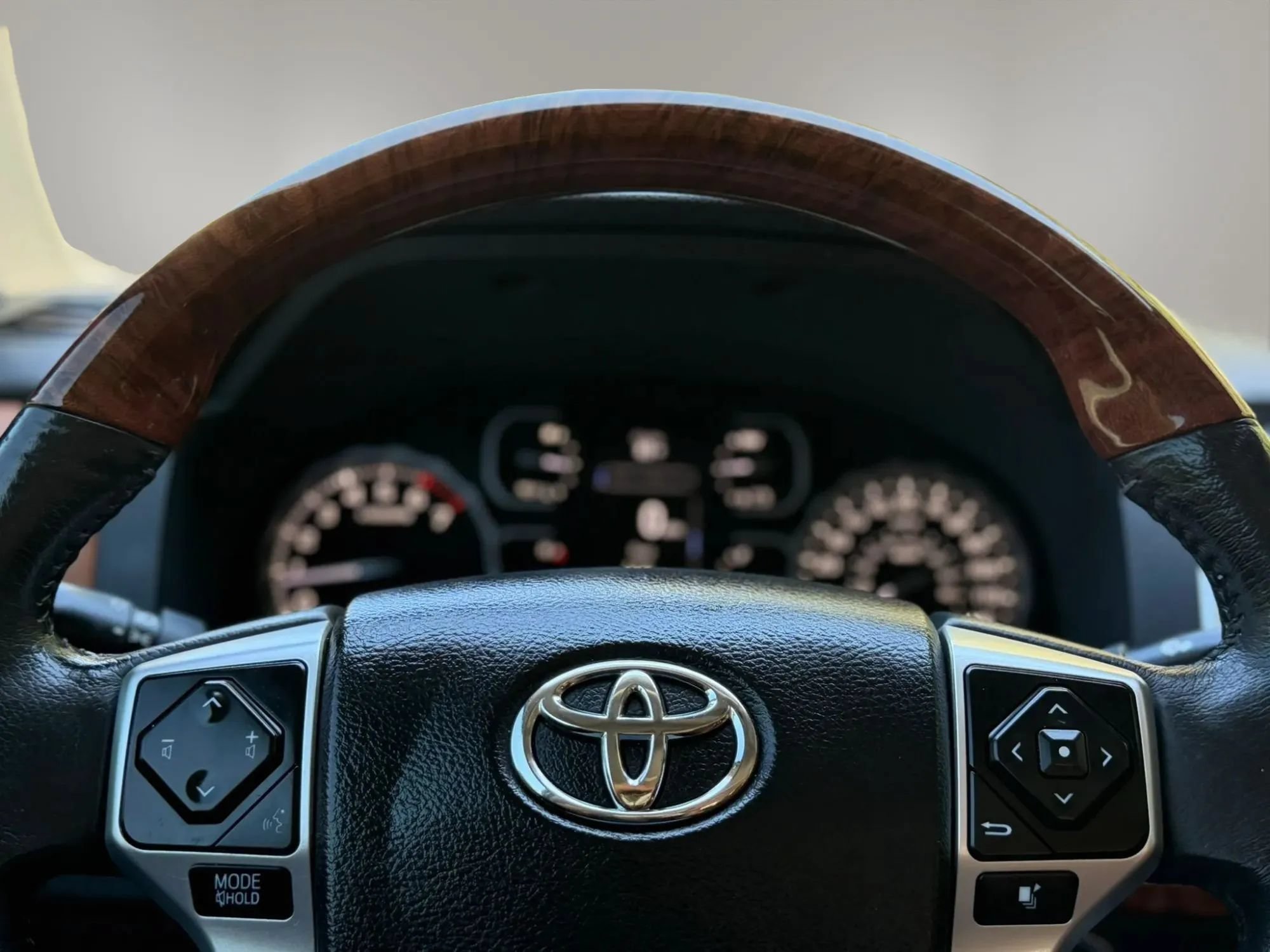 Used 2021 Toyota Tundra 1794 Edition w/ TRD Off-Road Package AWD/4WD image 26
