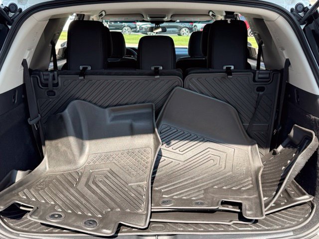 Certified 2025 Nissan Pathfinder S AWD/4WD image 23