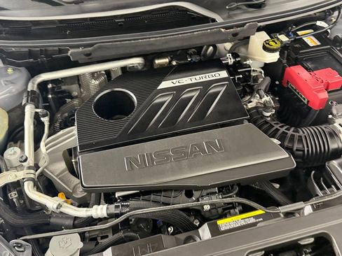 Used 2024 Nissan Rogue Platinum w/ Platinum Premium Package image 34