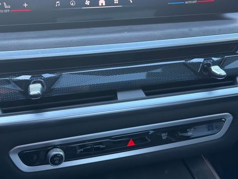 Used 2026 BMW X5 sDrive40i image 25