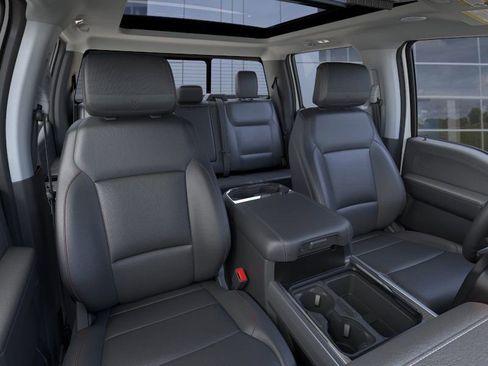 New 2026 Ford F250 Lariat w/ Black Appearance Package image 10