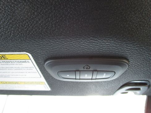 Used 2021 Jeep Wrangler Unlimited Sahara w/ Cold Weather Group image 41