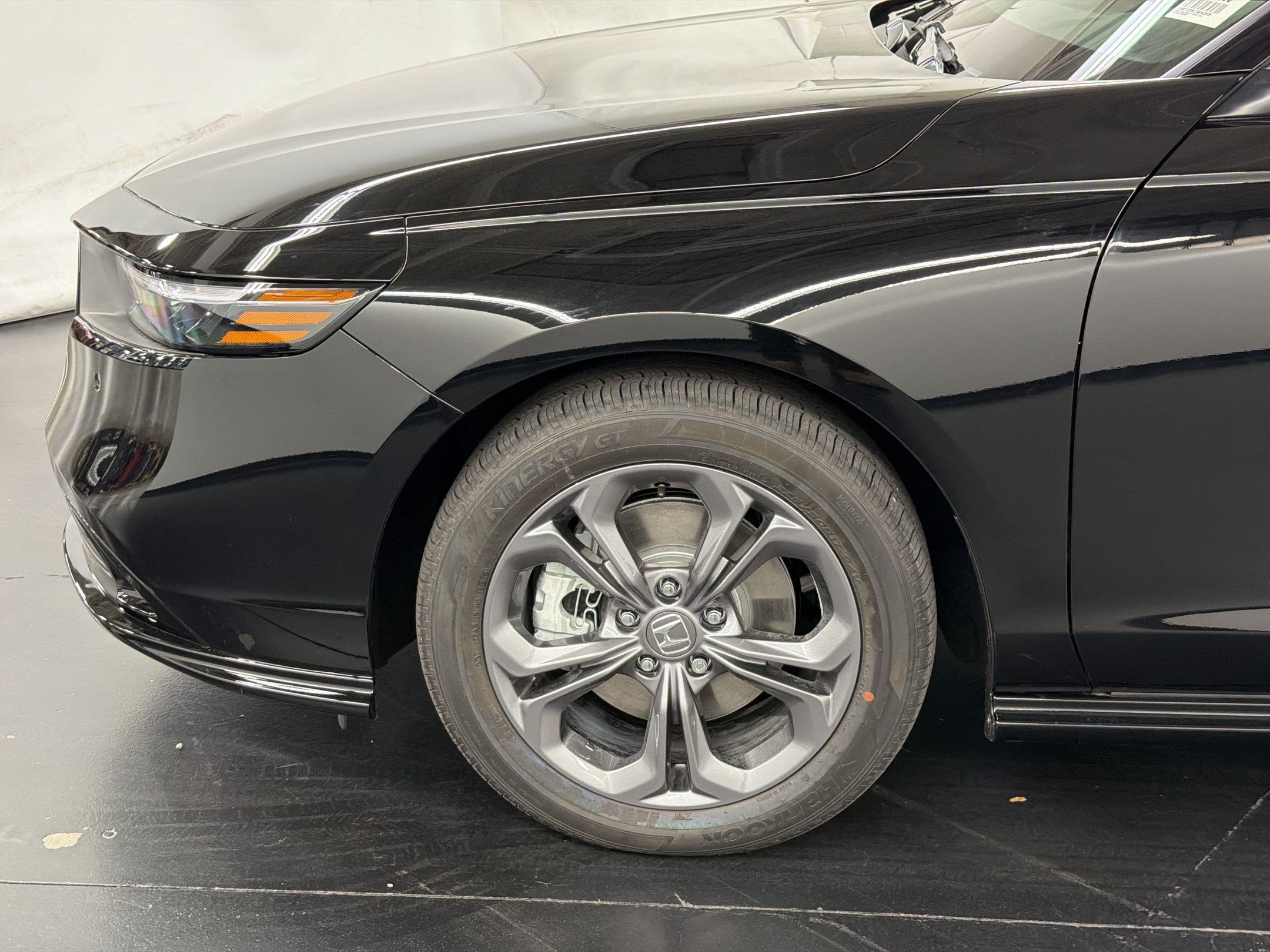 New 2026 Honda Accord EX-L image 13