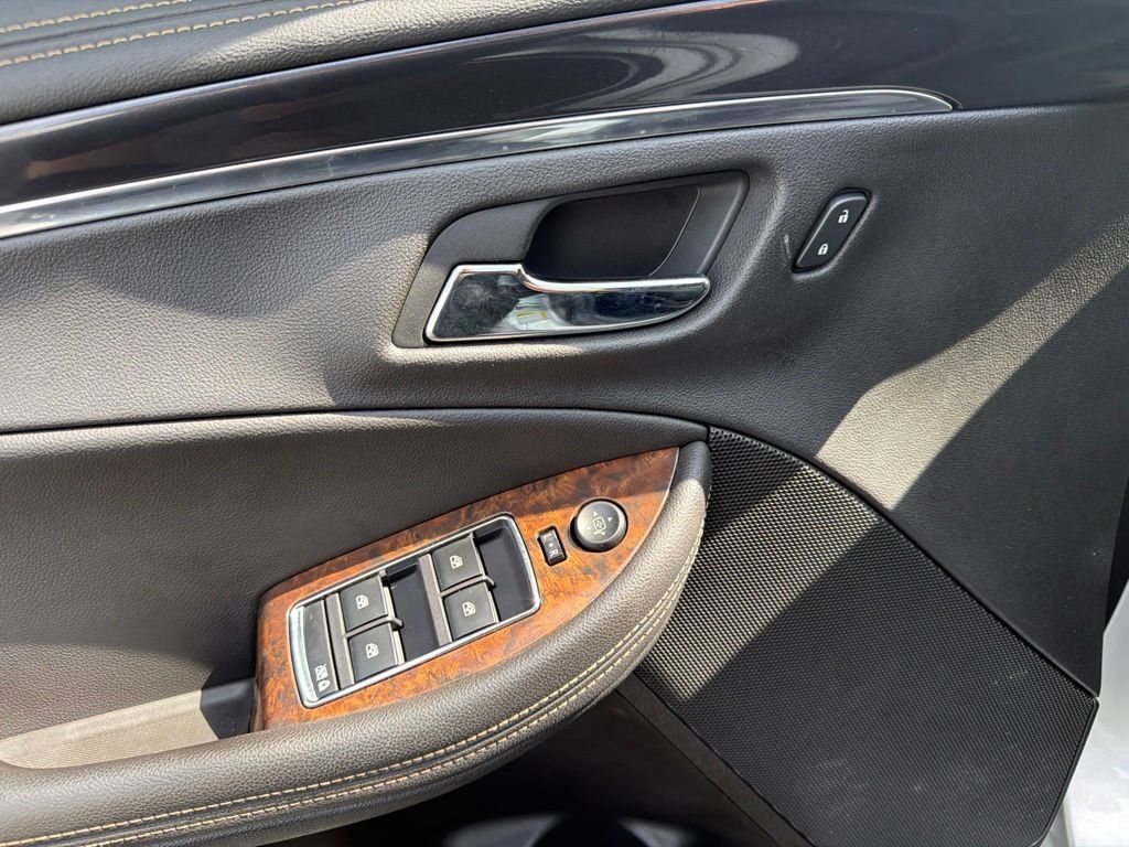 Used 2015 Chevrolet Impala LT w/ Convenience Package FWD image 25