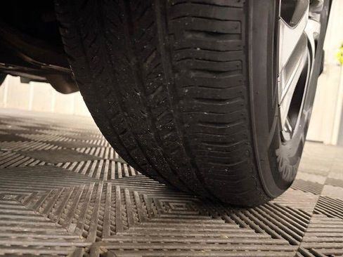 Used 2017 Toyota RAV4 LE image 20