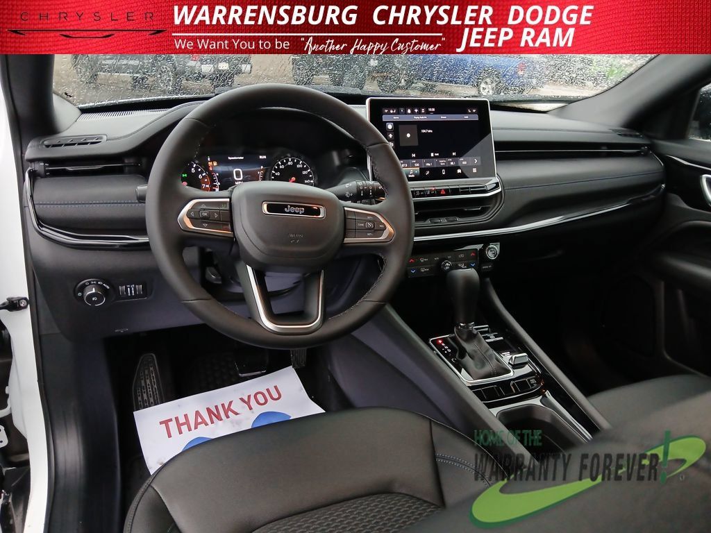 New 2026 Jeep Compass Latitude AWD/4WD image 14