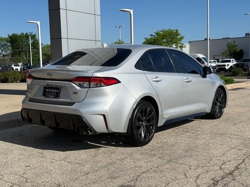 Used 2023 Toyota Corolla SE FWD image 3