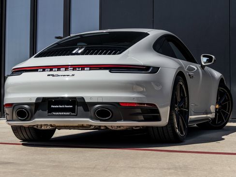 Certified 2022 Porsche 911 Carrera S image 11