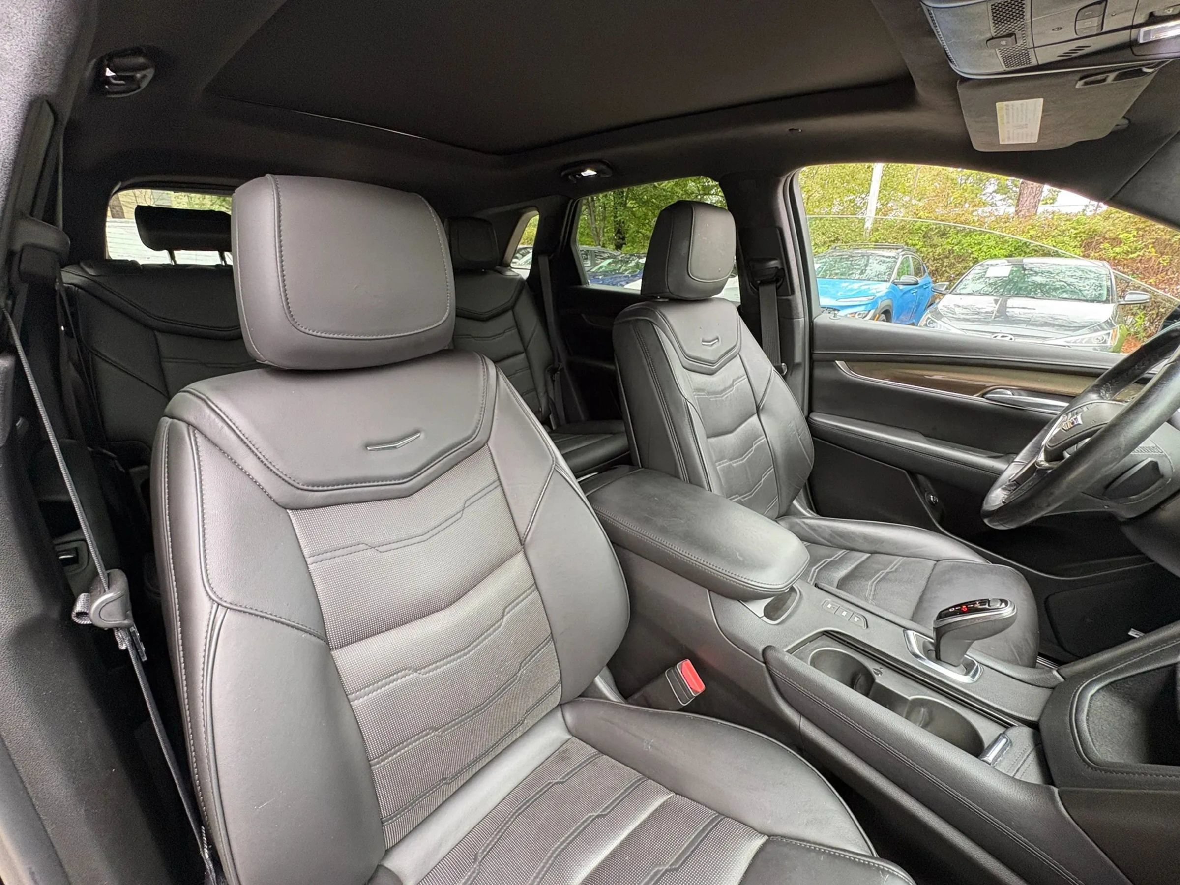 Used 2019 Cadillac XT5 Platinum AWD/4WD image 7
