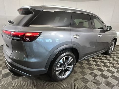 Used 2024 INFINITI QX60 Luxe AWD/4WD image 2
