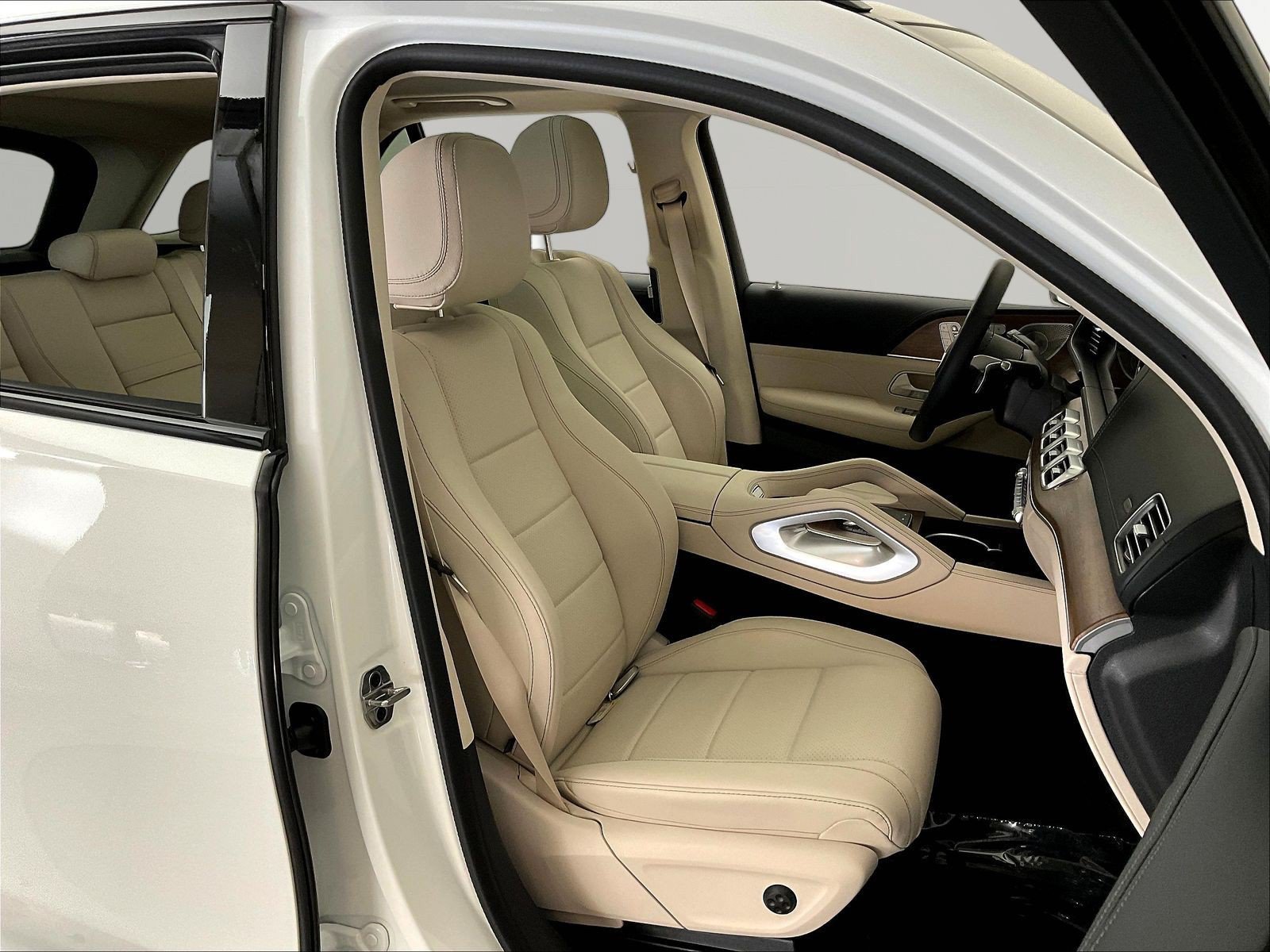 Certified 2026 Mercedes-Benz GLE 450 4MATIC image 29