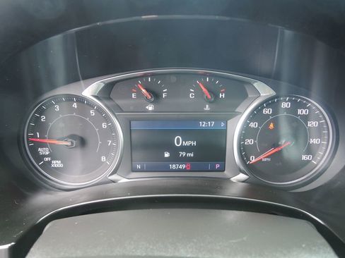 Used 2024 GMC Terrain SLT w/ Elevation Edition FWD image 12