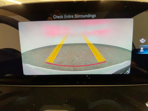 Used 2020 Mercedes-Benz GLB 250 image 22