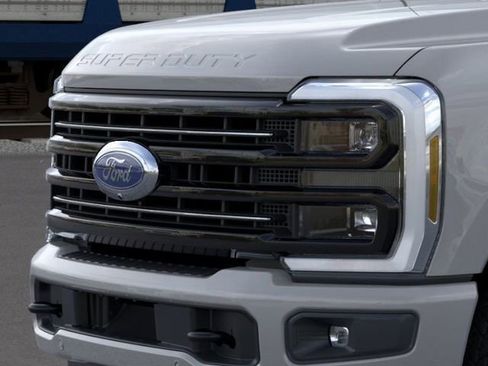 New 2026 Ford F350 Platinum w/ FX4 Off-Road Package AWD/4WD image 17