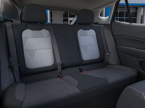 New 2026 Chevrolet Trax LS w/ LS Convenience Package FWD image 17