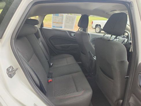 Used 2016 Ford Fiesta SE w/ Equipment Group 201A FWD image 37