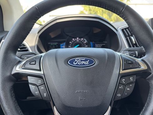 Used 2024 Ford Edge SEL image 28