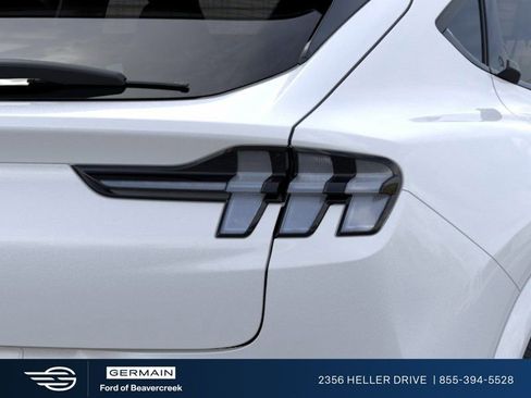 New 2026 Ford Mustang Mach-E Premium image 21