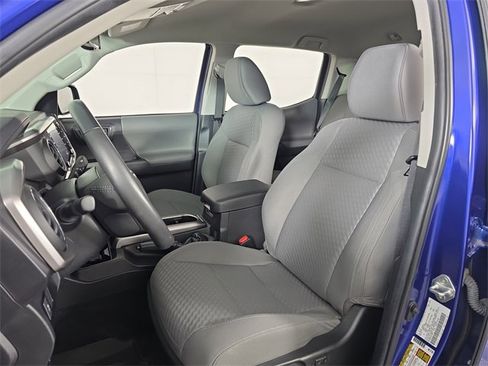 Certified 2022 Toyota Tacoma SR5 image 19