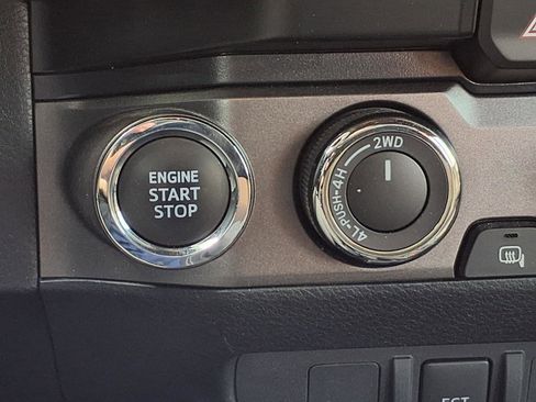 Used 2023 Toyota Tacoma TRD Off-Road AWD/4WD image 13