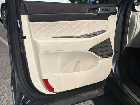 Used 2020 Hyundai Palisade Limited FWD image 12