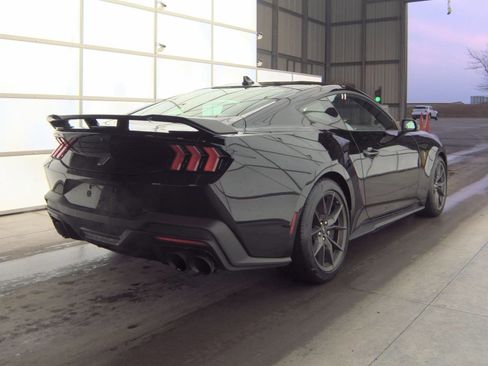 Used 2025 Ford Mustang Dark Horse image 4