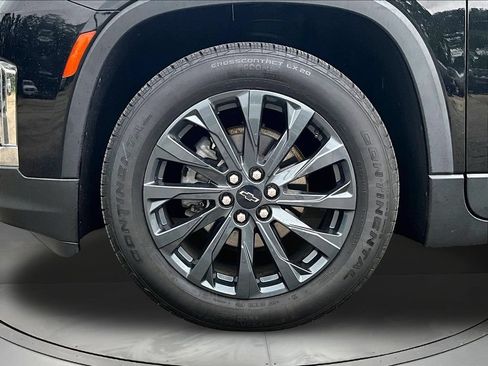 Used 2023 Chevrolet Traverse RS AWD/4WD image 36