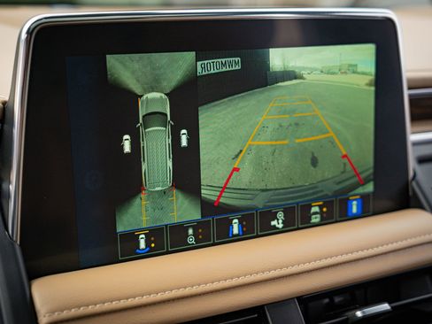 Used 2022 Chevrolet Tahoe Premier image 22